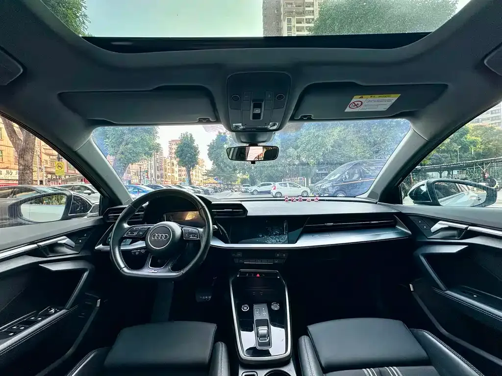 Audi A3 2024 из CN, фото 5