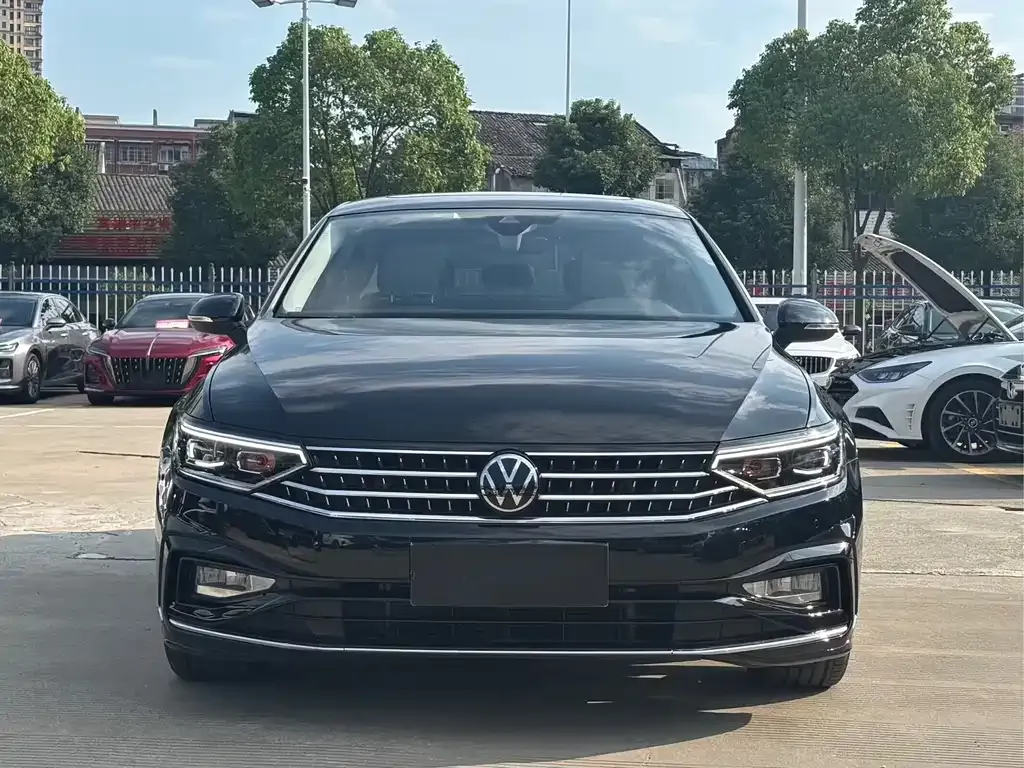 Volkswagen Magotan 2022 из CN, фото 3