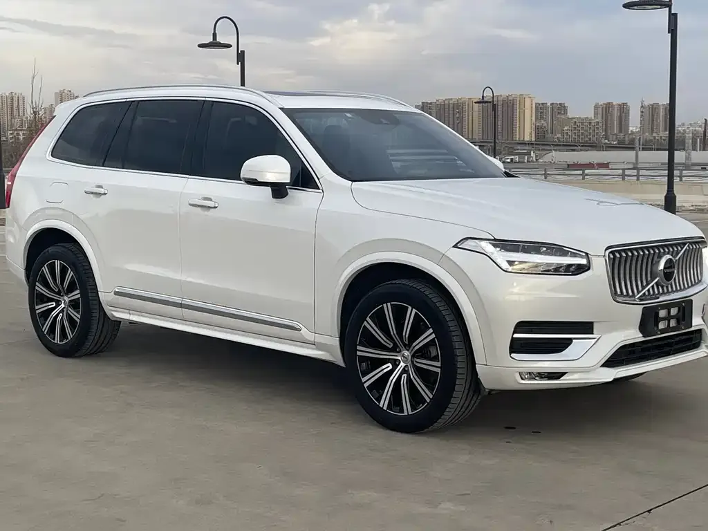 Volvo XC90 2021 из CN, фото 9