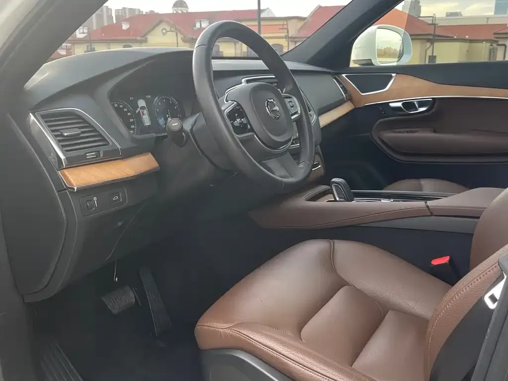 Volvo XC90 2021 из CN, фото 2