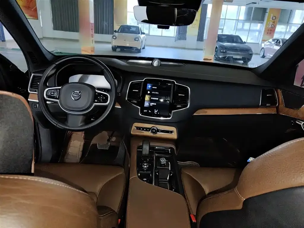 Volvo XC90 2022 из CN, фото 10