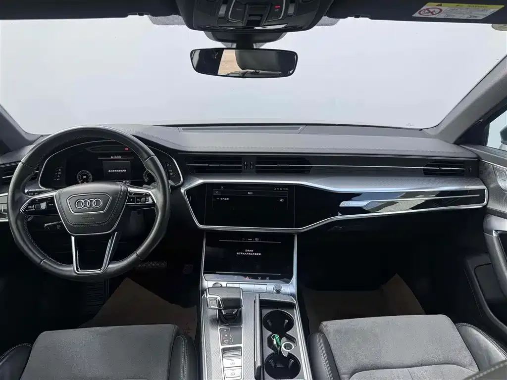 Audi A6L 2022 из CN, фото 3