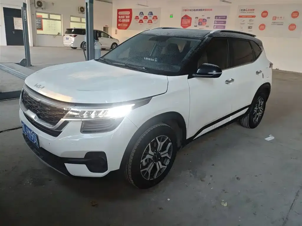 Kia KX3 — фото 1