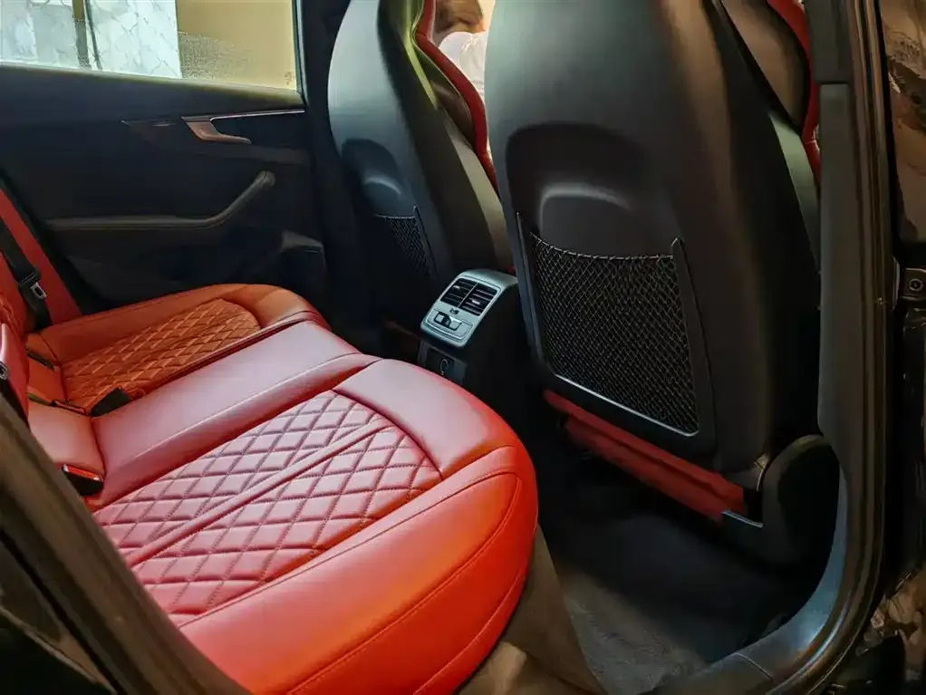 Audi S4 2024 из CN, фото 5