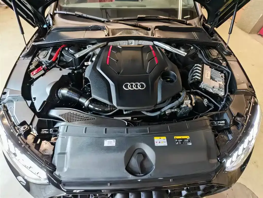 Audi S4 2024 из CN, фото 10