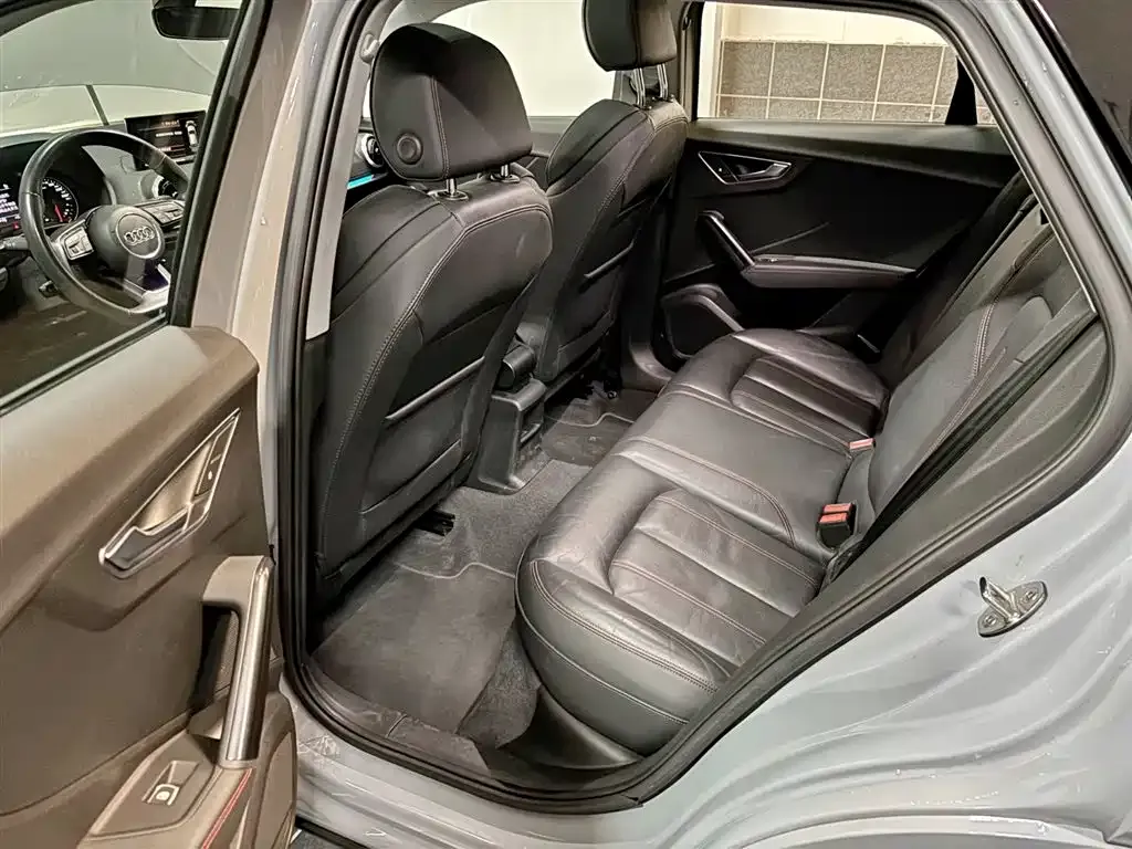 Audi Q2L 2022 из CN, фото 10