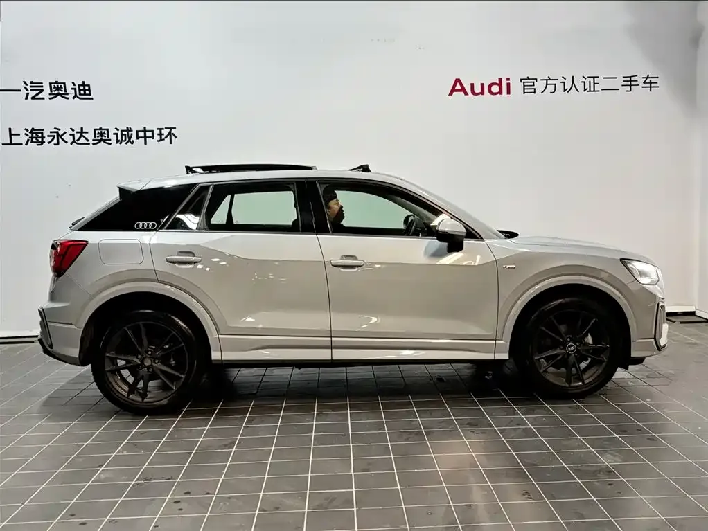 Audi Q2L 2022 из CN, фото 4