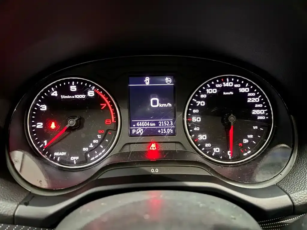 Audi Q2L 2022 из CN, фото 6