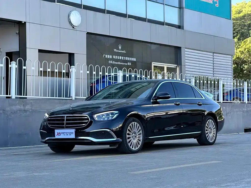 Mercedes-Benz E-Class 2023 из CN, фото 1