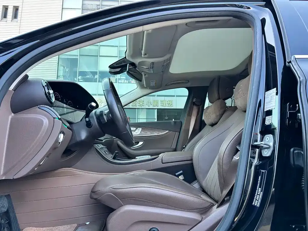 Mercedes-Benz E-Class 2023 из CN, фото 7