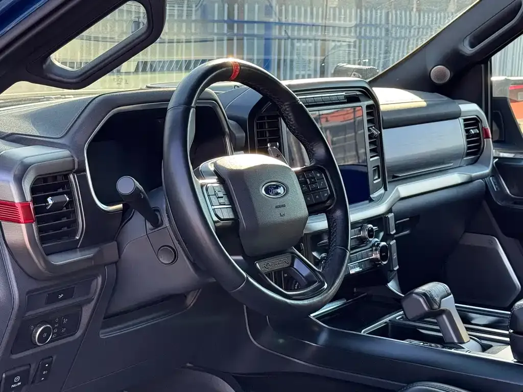 Ford F-150 Raptor 2023 из CN, фото 2