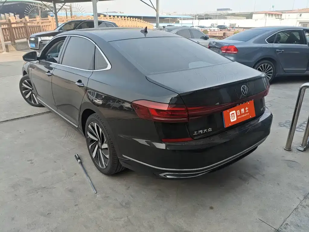Volkswagen Passat 2024 из CN, фото 3