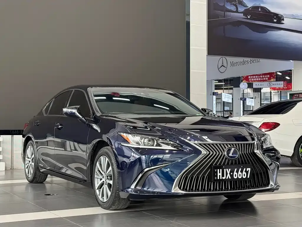 Lexus ES 2021 из CN, фото 4
