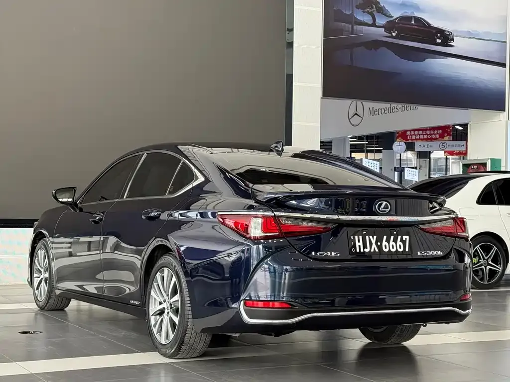 Lexus ES 2021 из CN, фото 7
