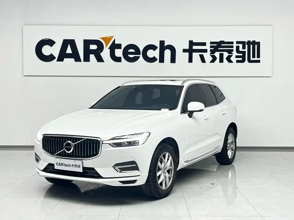 Volvo XC60 2021 из CN, фото 1