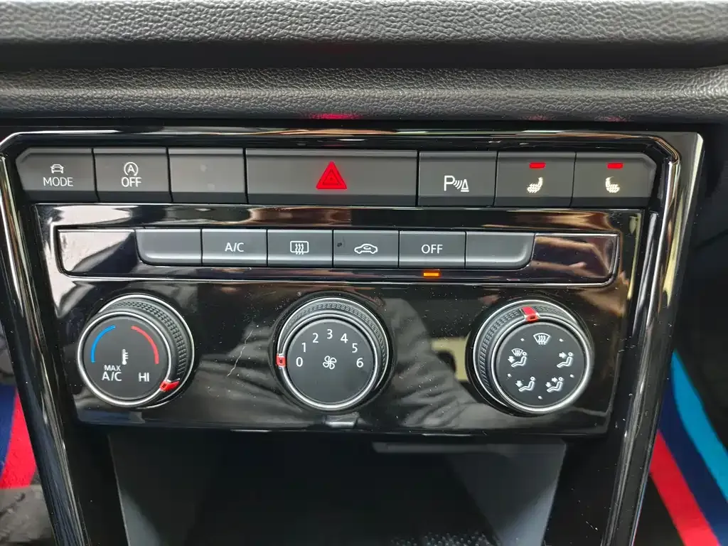 Volkswagen T-Roc 2022 из CN, фото 10