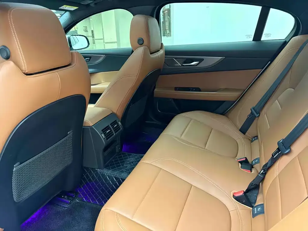 Jaguar XEL 2022 из CN, фото 7