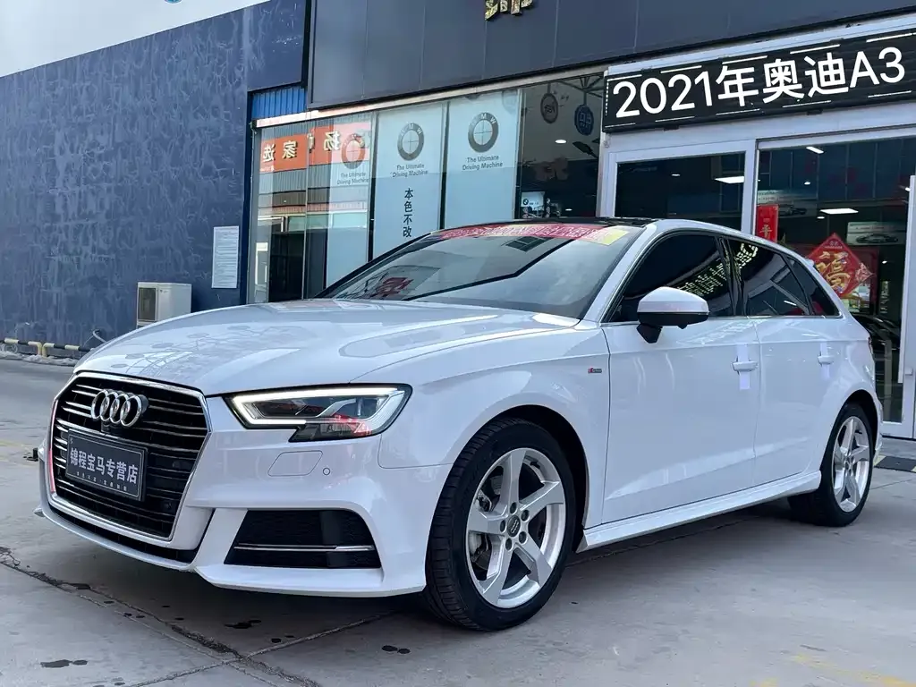 Audi A3 2021 из CN, фото 2