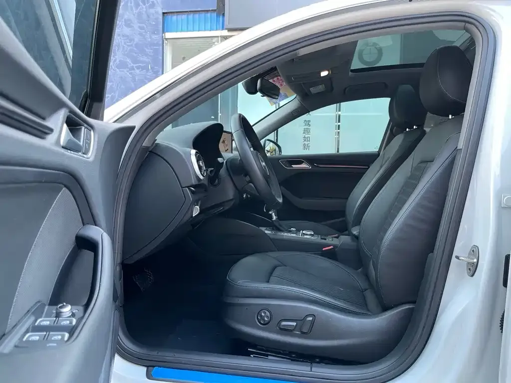 Audi A3 2021 из CN, фото 4