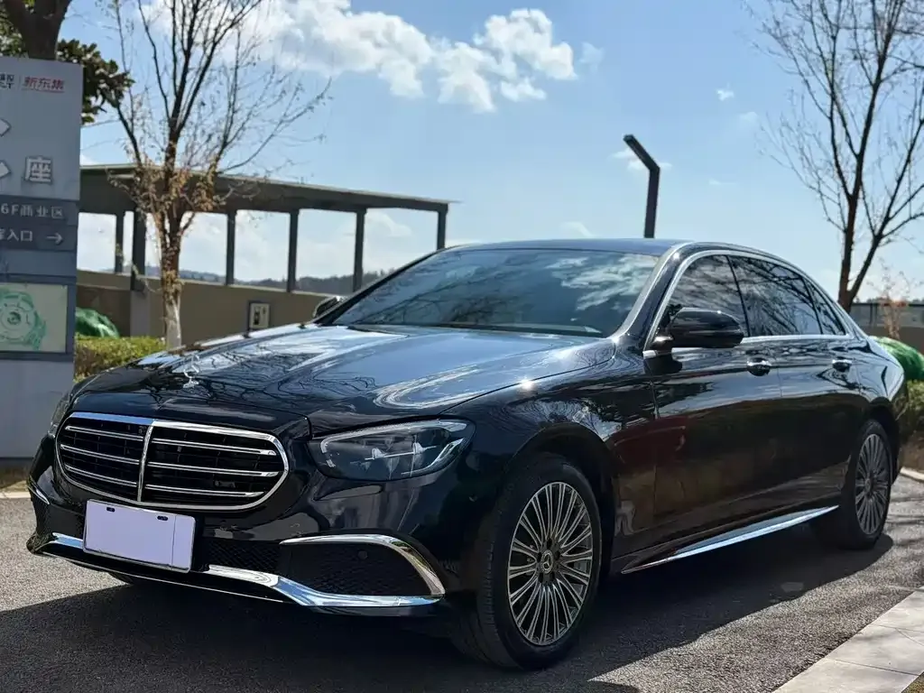 Mercedes-Benz E-Class 2023 из CN, фото 1