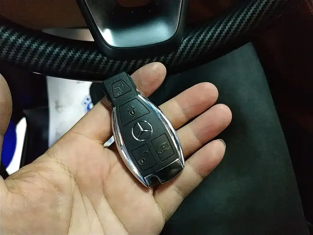 Mercedes-Benz V-Class 2024 из CN, фото 5