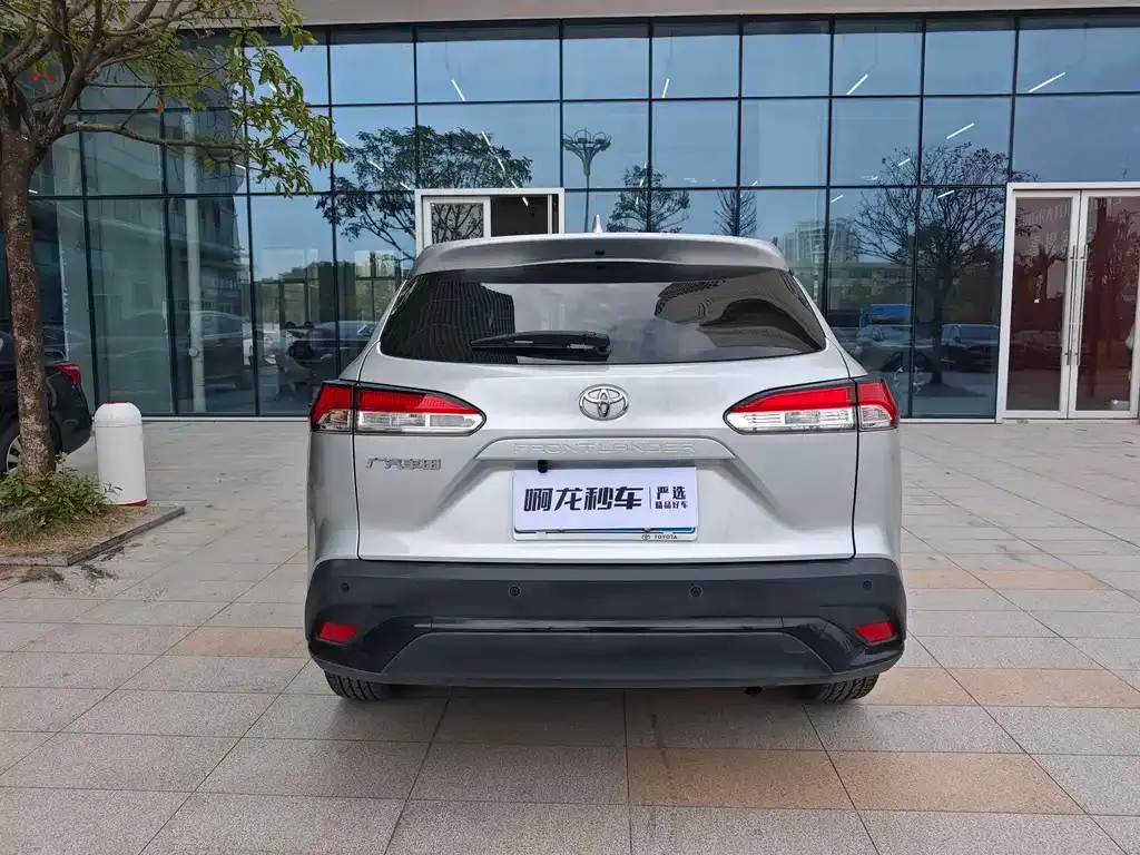 Toyota Frontlander 2024 из CN, фото 8