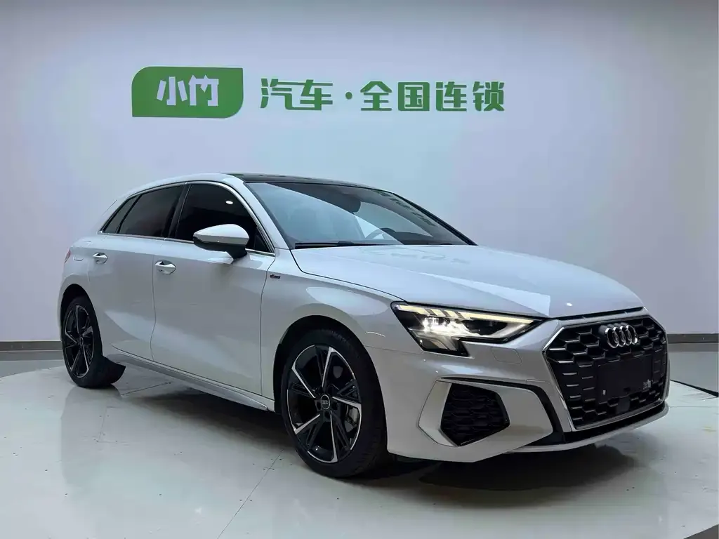 Audi A3 2023 из CN, фото 5