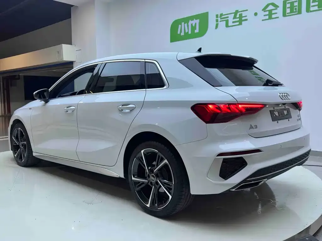 Audi A3 2023 из CN, фото 6