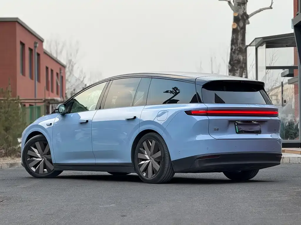 Li Auto i8 2025 из CN, фото 3