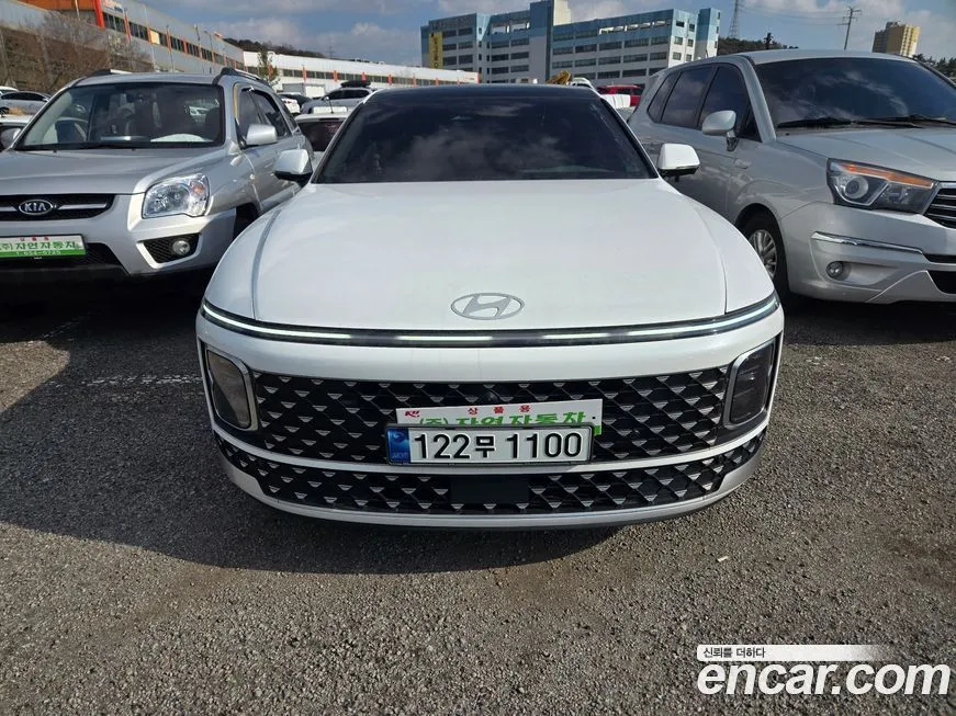 Hyundai Grandeur — фото 1
