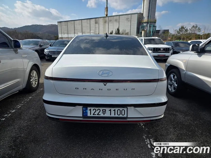 Hyundai Grandeur — фото 10