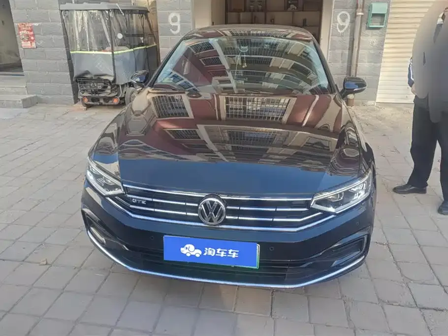 Volkswagen Magotan GTE PHEV 2021 из CN, фото 10