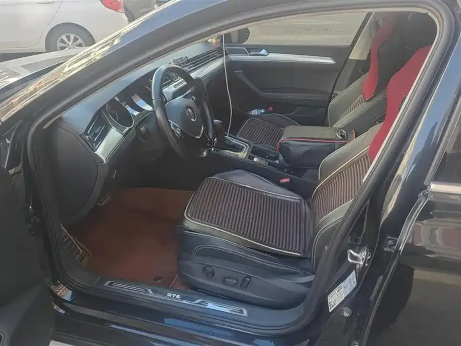 Volkswagen Magotan GTE PHEV 2021 из CN, фото 6