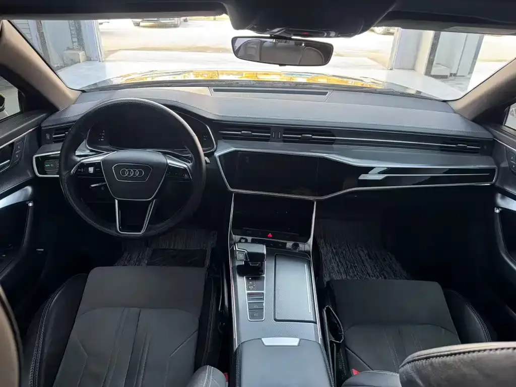 Audi A6L 2021 из CN, фото 5