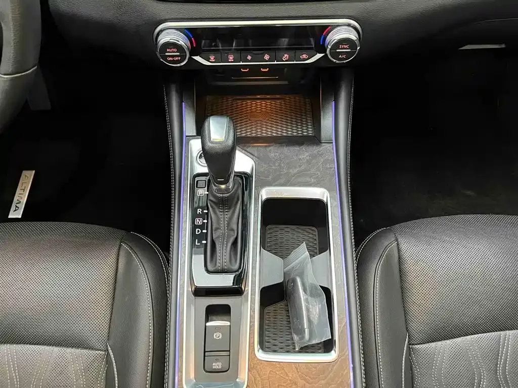 Nissan Teana 2022 из CN, фото 5