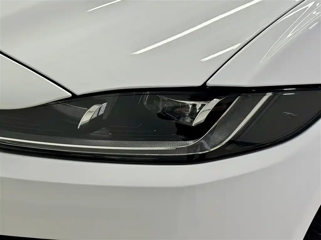 Jaguar XEL 2023 из CN, фото 2