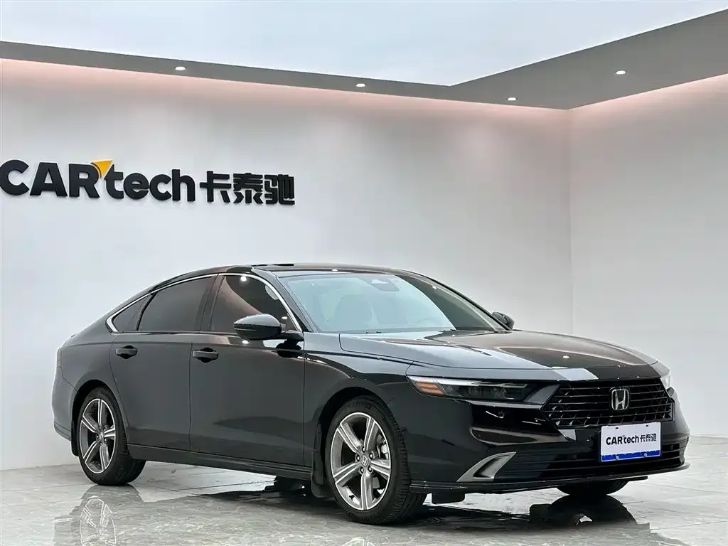 Honda Accord 2023 из CN, фото 7