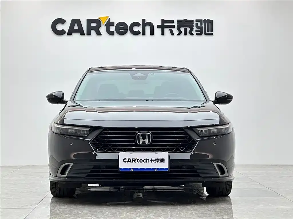 Honda Accord 2023 из CN, фото 8