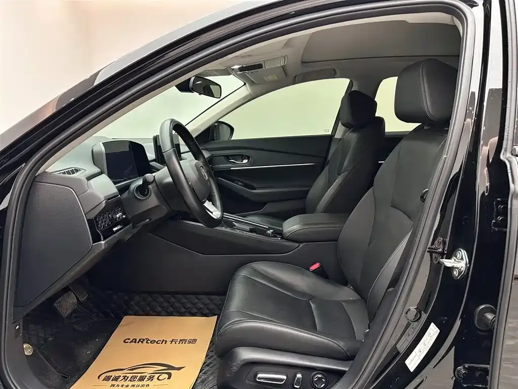 Honda Accord 2023 из CN, фото 5
