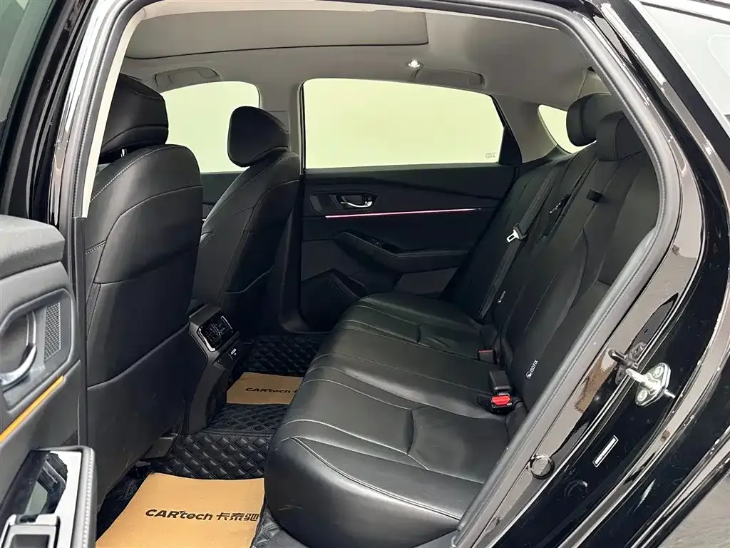 Honda Accord 2023 из CN, фото 10
