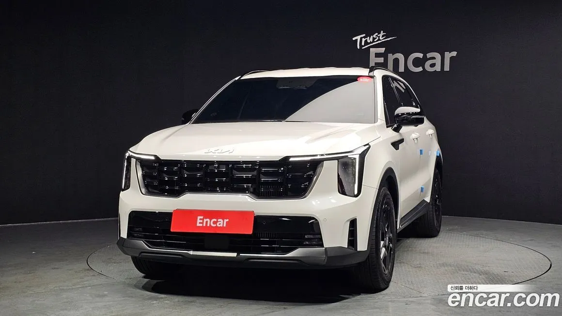 Kia Sorento — фото 8