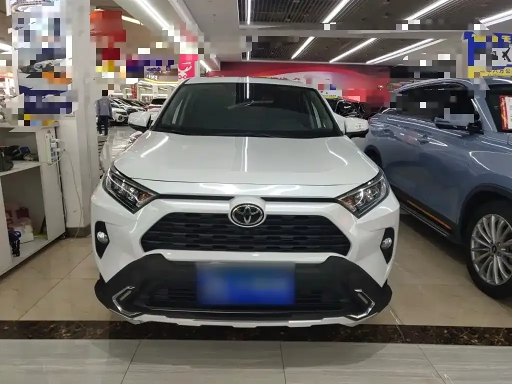 Toyota RAV4 2021 из CN, фото 3