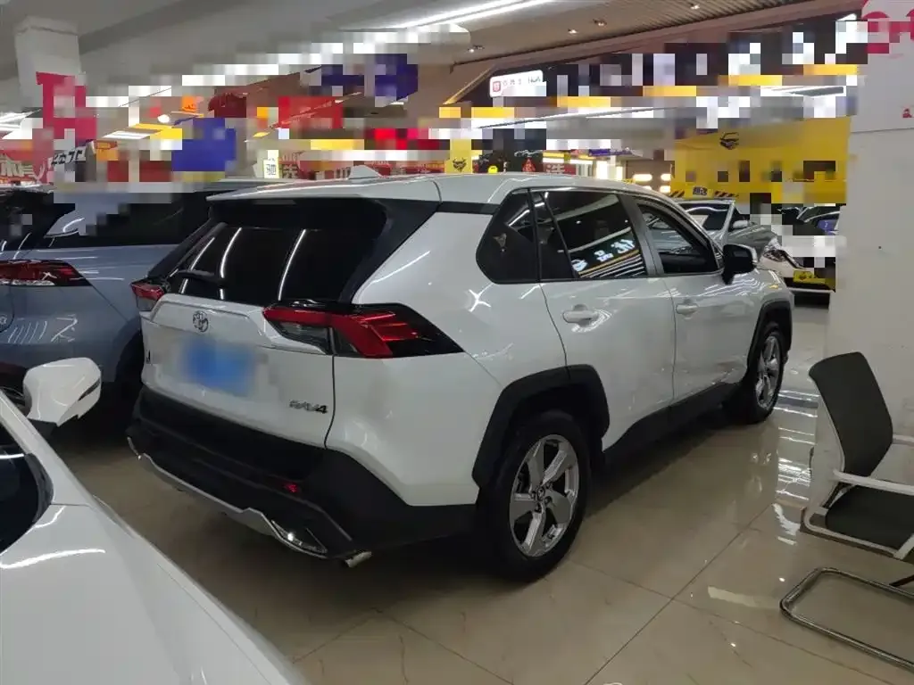 Toyota RAV4 2021 из CN, фото 7