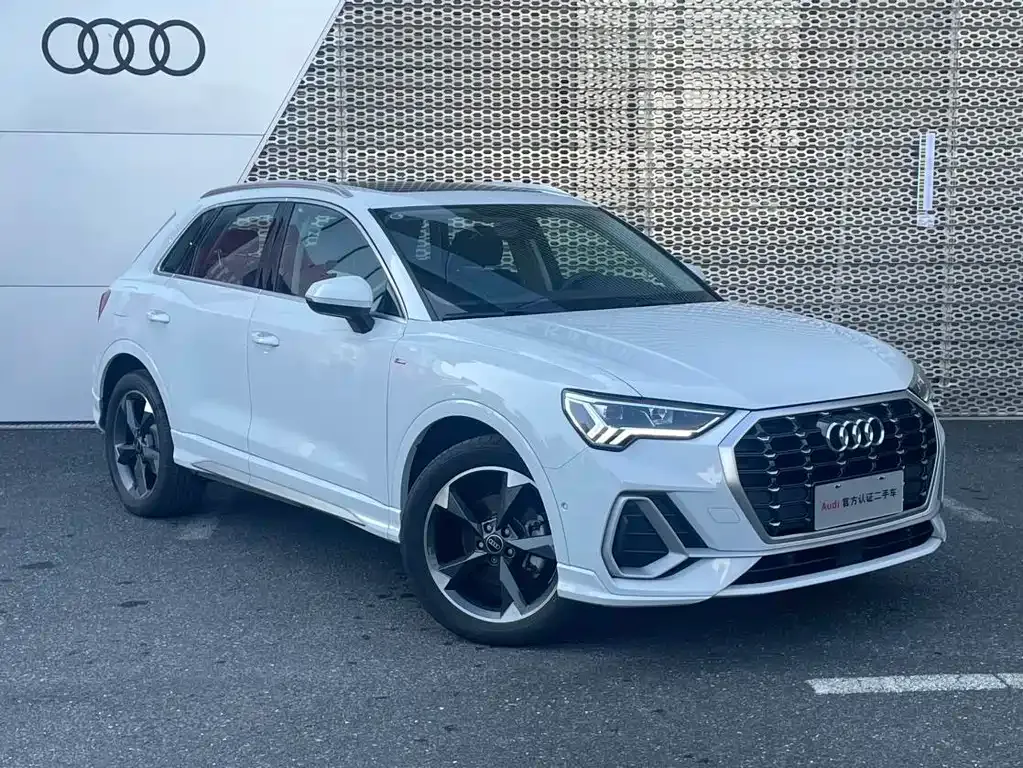 Audi Q3 2023 из CN, фото 9