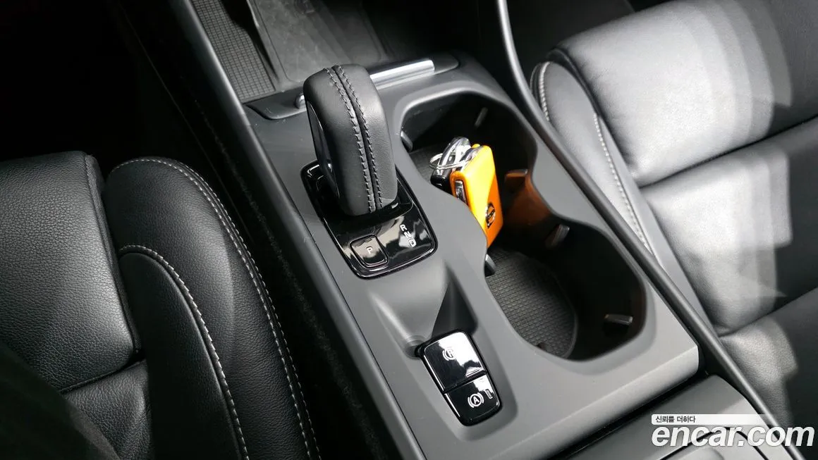 Volvo XC40 2021 из KR, фото 9