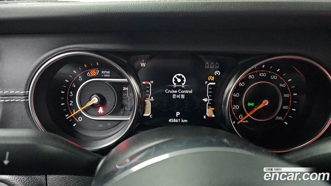 Jeep Wrangler 2022 из KR, фото 6