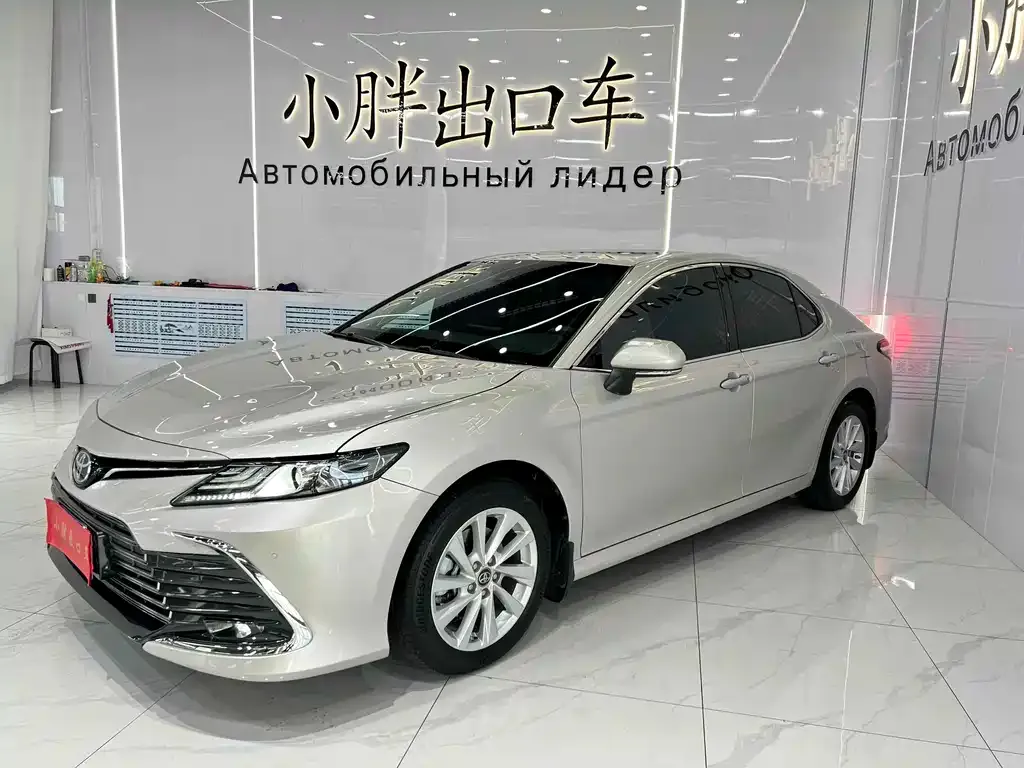 Toyota Camry 2022 из CN, фото 1