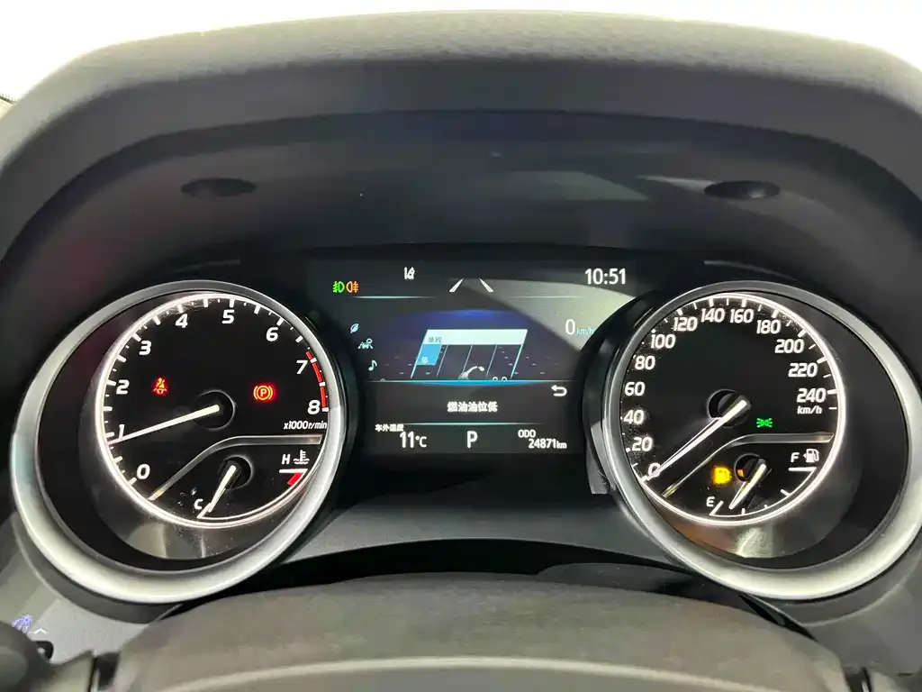 Toyota Camry 2022 из CN, фото 7