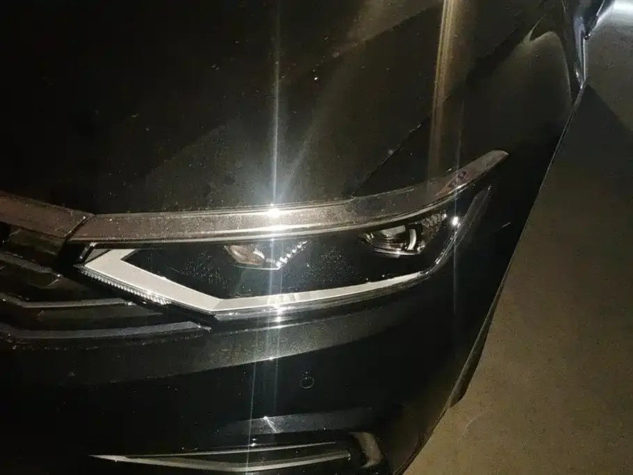 Volkswagen Magotan GTE PHEV 2023 из CN, фото 7