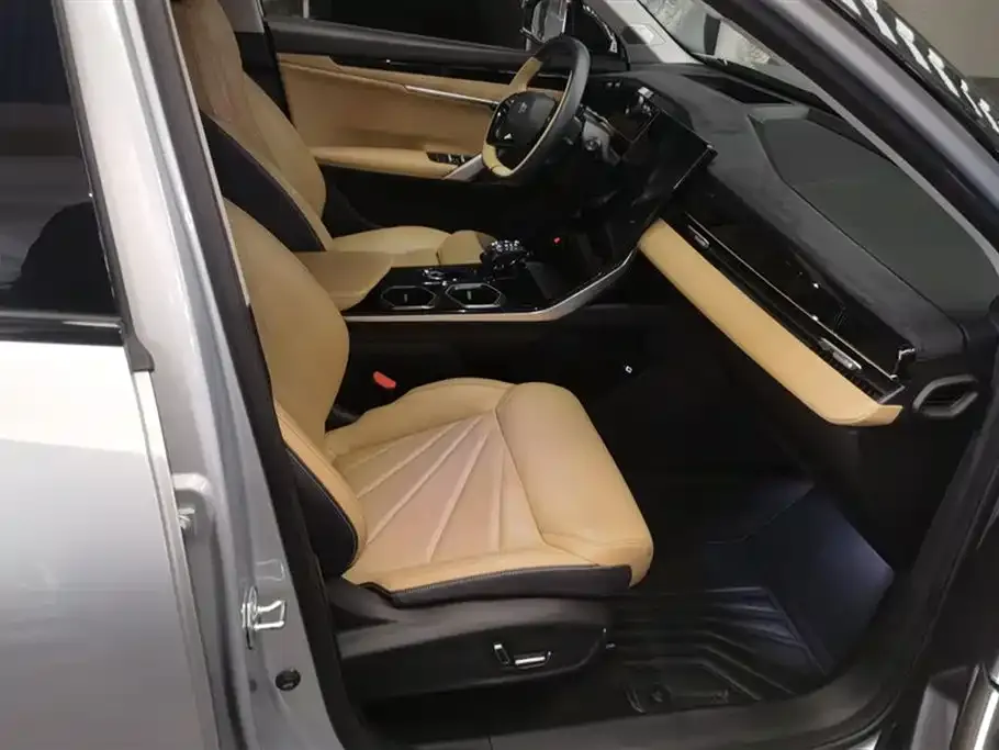 Geely Boyue L 2022 из CN, фото 8